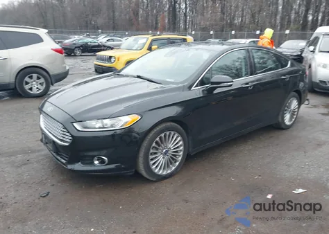 2014 Ford Fusion Titanium z USA, uszkodzony, nr VIN 3FA6P0D95ER114930